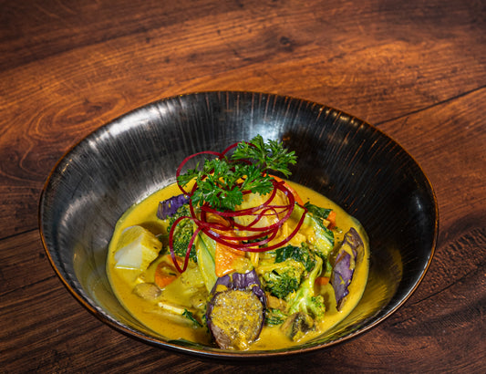 Red/Green/Gold Curry Chicken or Beef