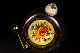 Red/Green/Gold Curry Vegetables